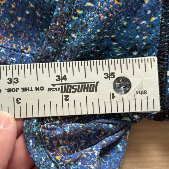 Lululemon Speed Short (4-way Stretch 2 1/2") Strive Multi Black / Black - Picture 6 of 11